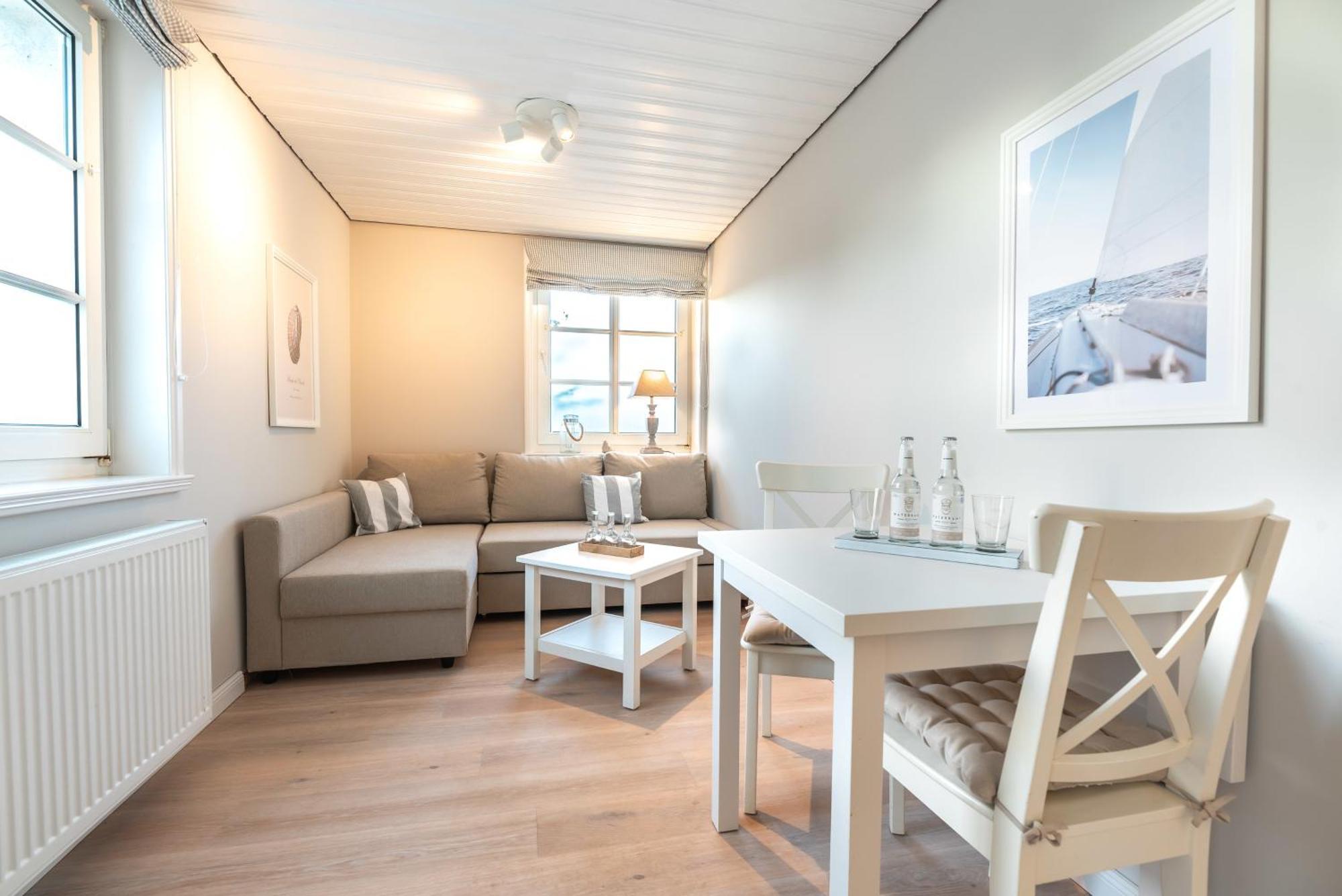 Landhaus Am Meer - Whg 3 Liinsand 우터섬 외부 사진