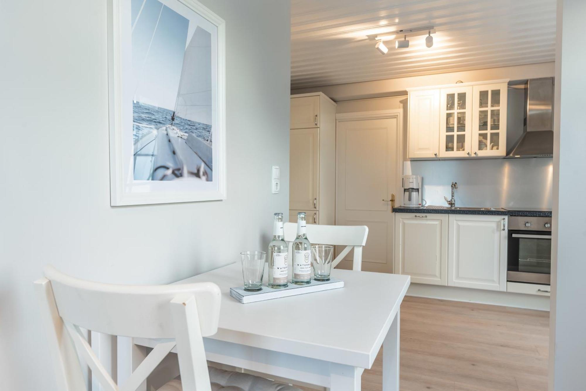 Landhaus Am Meer - Whg 3 Liinsand 우터섬 외부 사진